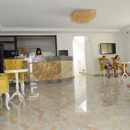 Marcan (adults Only) Hotell 3*