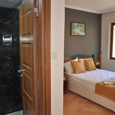 ホテル Marcan (adults Only) 3*