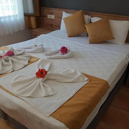 Hotell Marcan (adults Only)