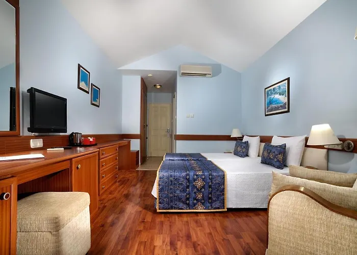 Marcan (adults Only) Hotell 3*